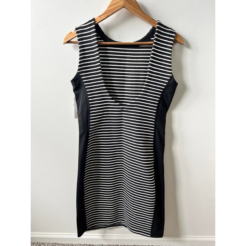 Athleta stripe mala bodycon dress women's size Small Brand new - Picture 3 of 6